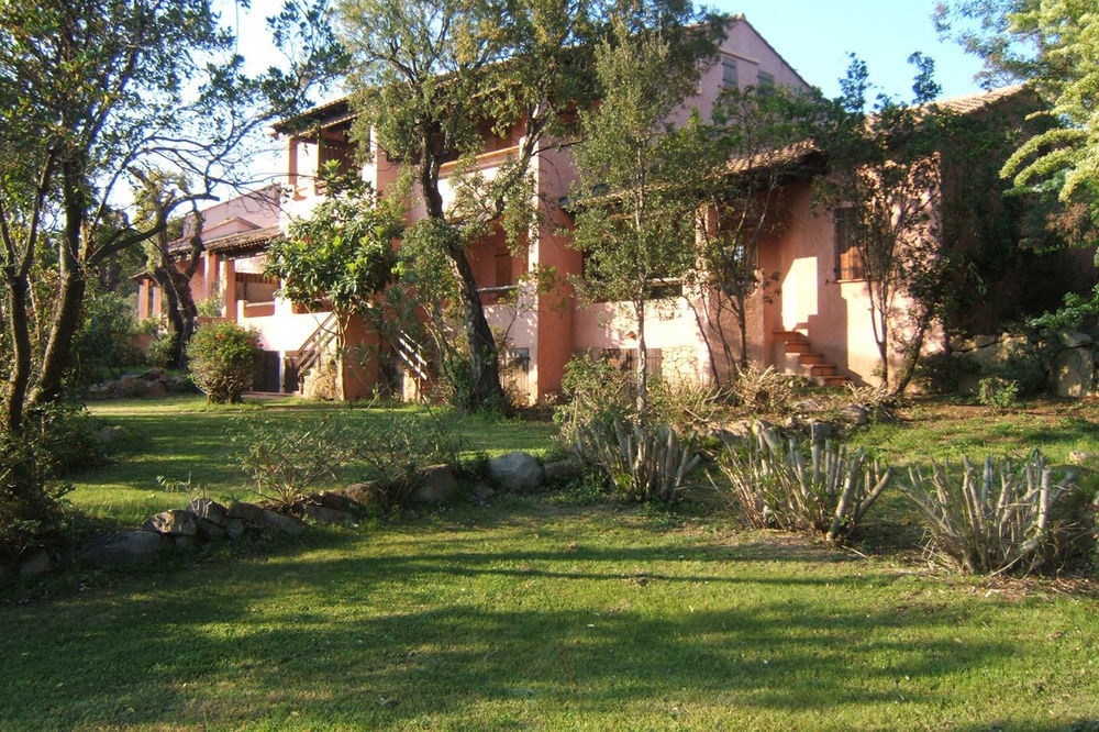 Complesso Residenziale Marina Di Pinarello Aparthotel Pinarellu Exterior foto