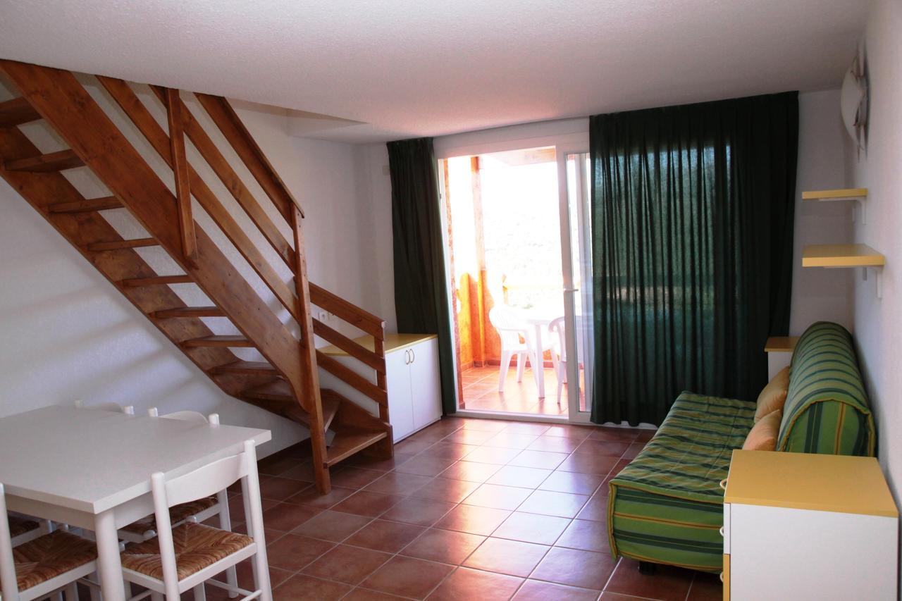 Complesso Residenziale Marina Di Pinarello Aparthotel Pinarellu Exterior foto