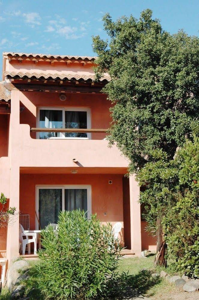 Complesso Residenziale Marina Di Pinarello Aparthotel Pinarellu Exterior foto